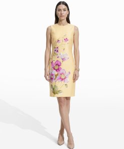 Petite Sleeveless Sheath Silhouette Dress