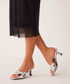 Jerilyn Heeled Mule